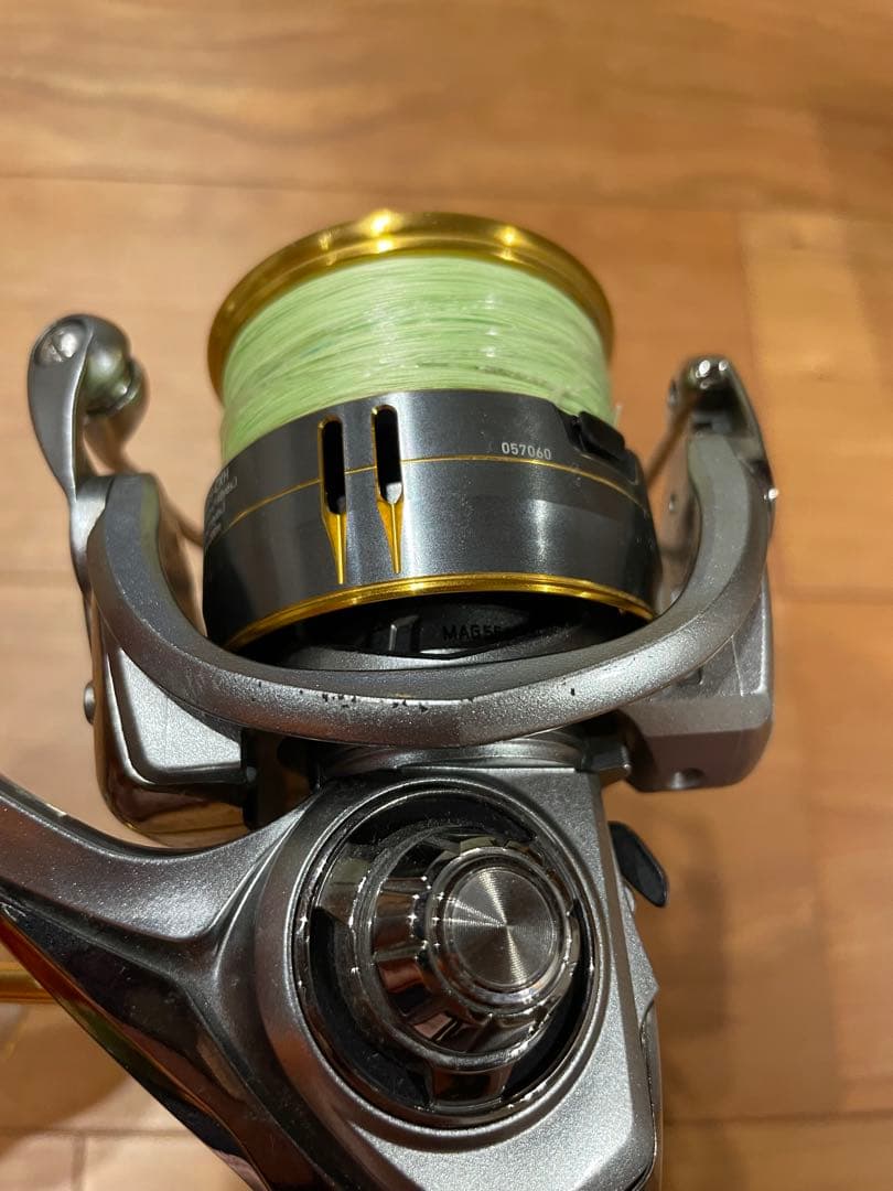 DAIWA　18フリームスLT5000S-CXH ダイワ　箱　説明書有り