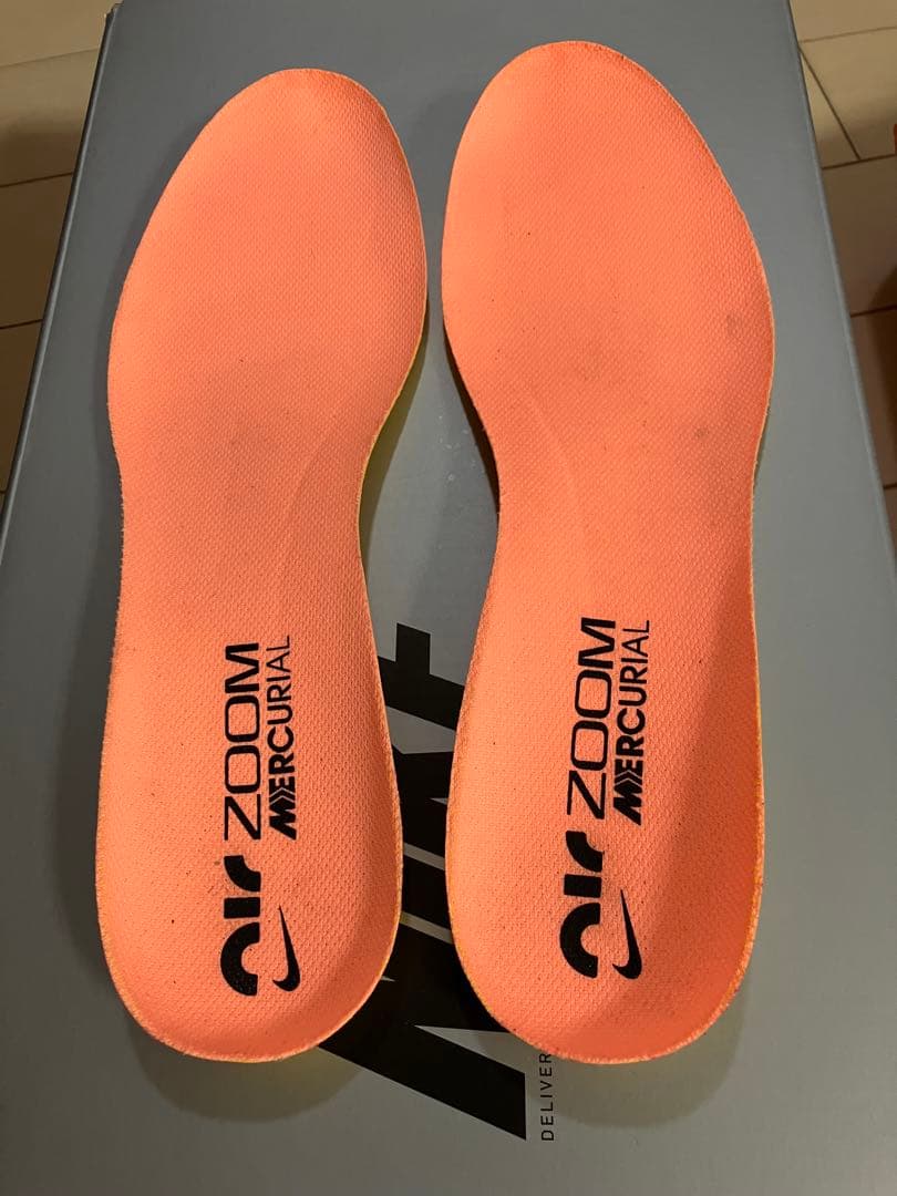 Nike Zoom Mercurial エリートイエロー スパイクシューズ