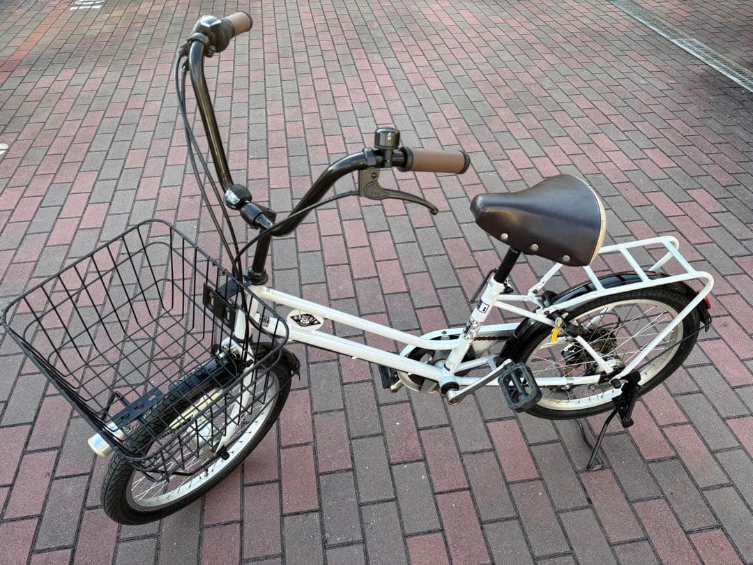 変速付きコンパクトサイクル(20㌅)お届け出来ます。お引き取りも可能です。