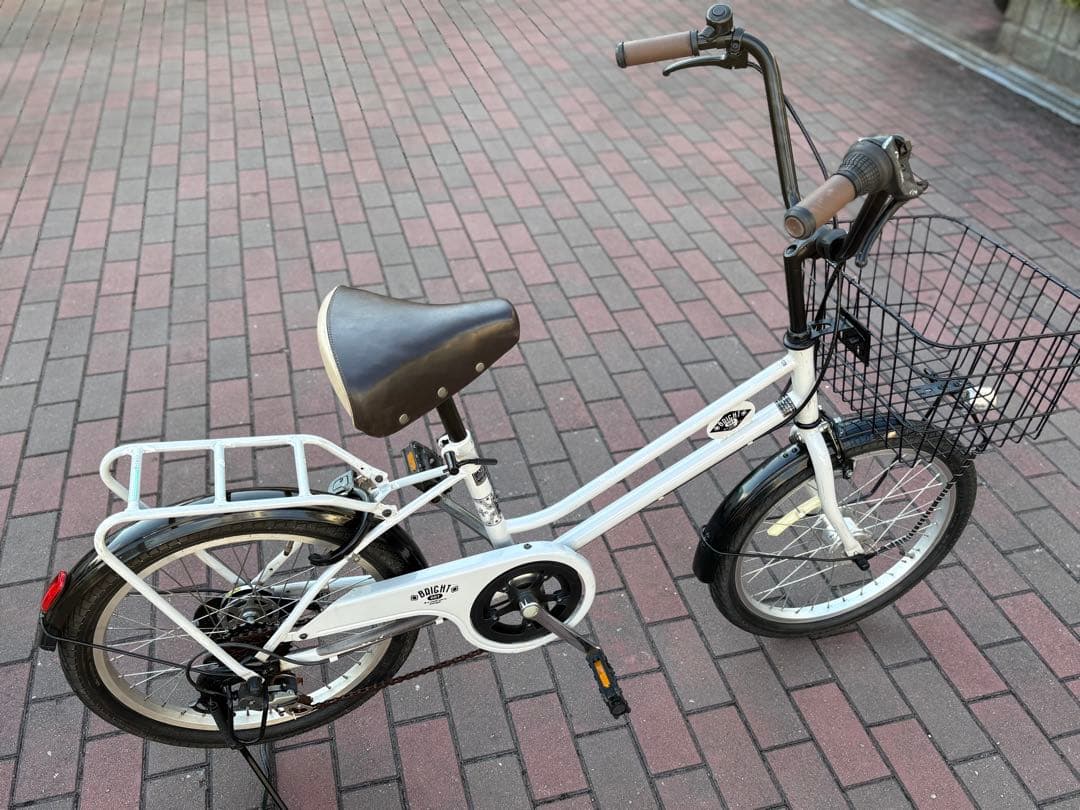 変速付きコンパクトサイクル(20㌅)お届け出来ます。お引き取りも可能です。