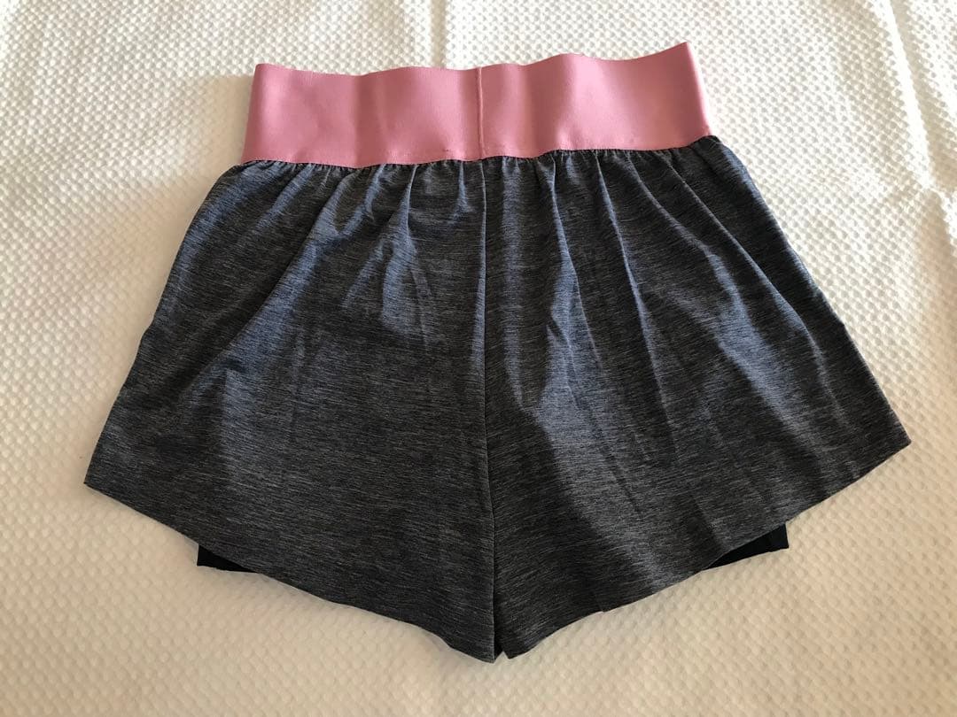 ナイキ　テニスウェア　ショートパンツ US-XSサイズ　新品