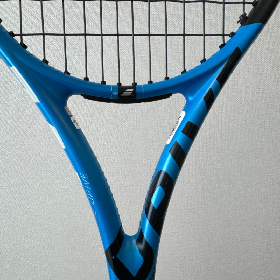 BabolaT PURE DRIVE 2018 硬式用テニスラケット