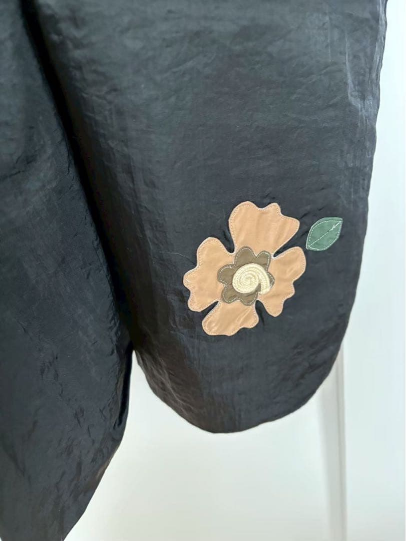 月末大特価❗️belpaci ベルパーチ　さえら　花モチーフ　割烹着　エプロン