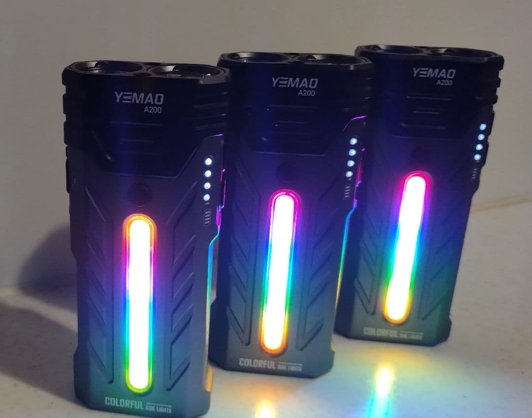 ラ*ン様 YEMAO A200/最大5200lm/LOOP GEAR と同じ様な