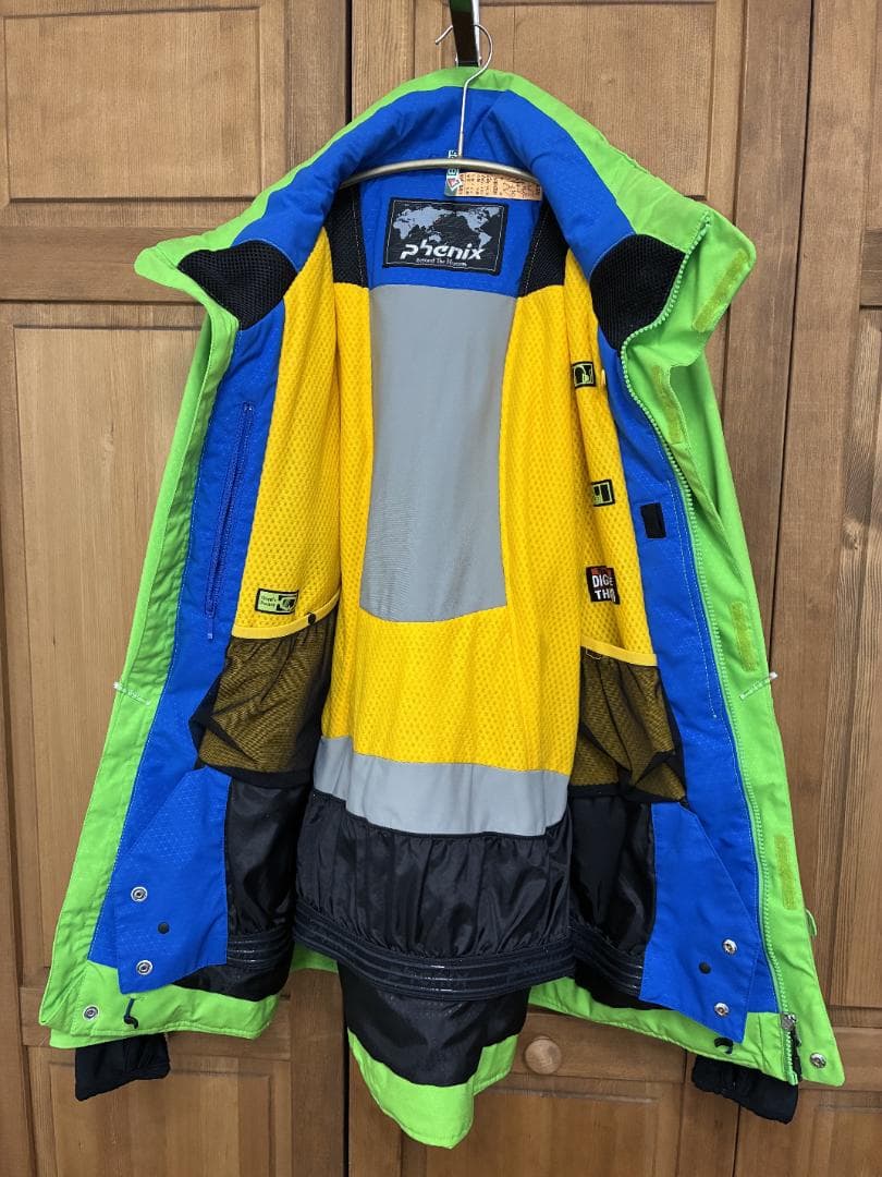 【クリーニング済】Phenix フェニックス スキーウェア スノボ ジャケット