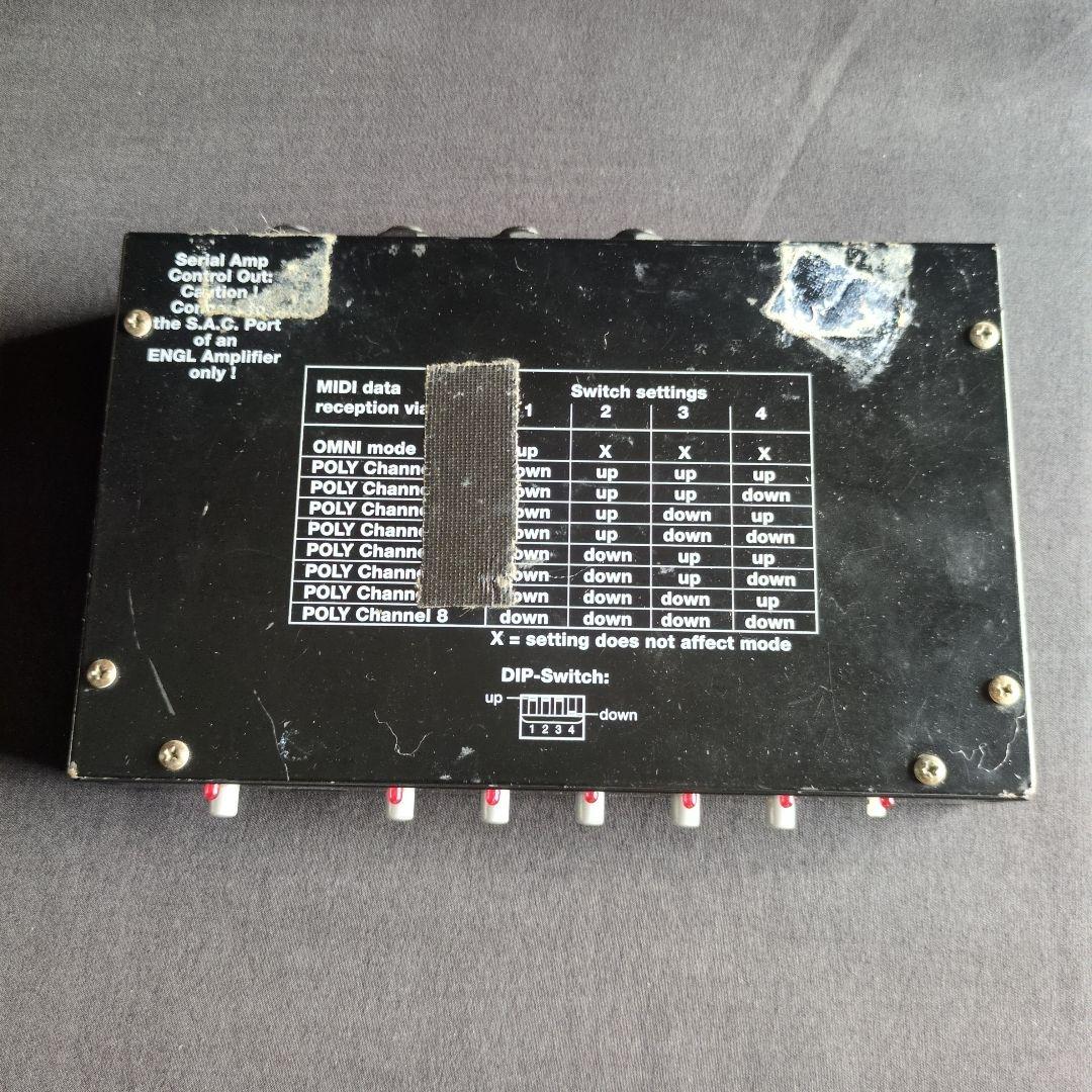 ENGL Z-11 MIDIスイッチャー ギターアンプ用 スイッチキャップ欠品