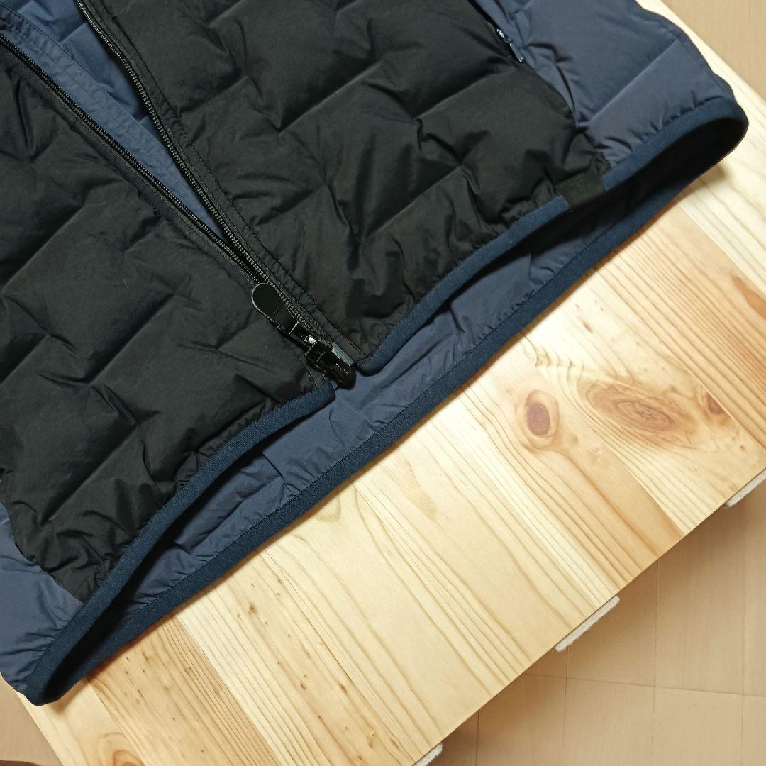 TravisMathew ダウンジャケット 軽量 撥水 M ネイビー×ブラック