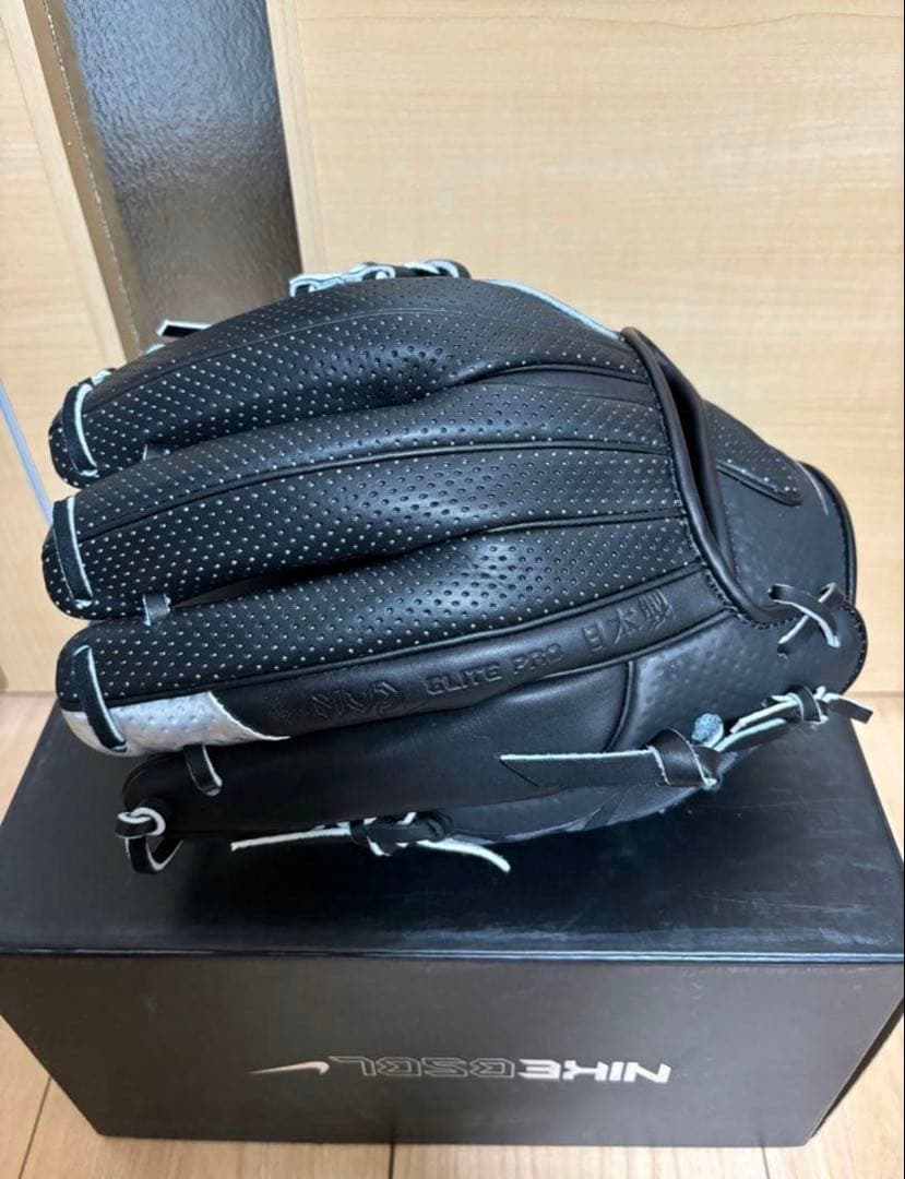 nike mvp 野球　硬式グローブ　ナイキ