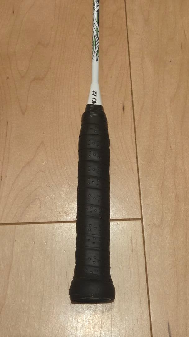YONEX Nanoflare 200 ラケットとケース