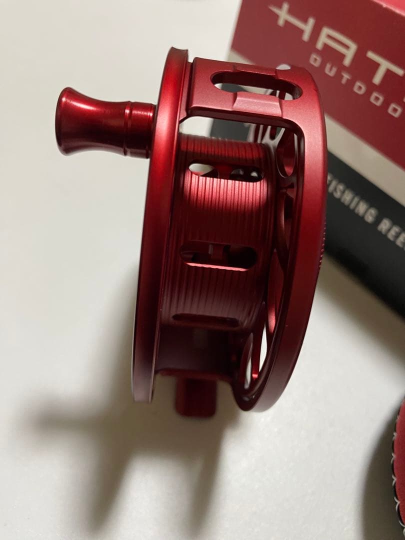 HATCH ICONIC Dragon's Blood 4プラス　限定カラー