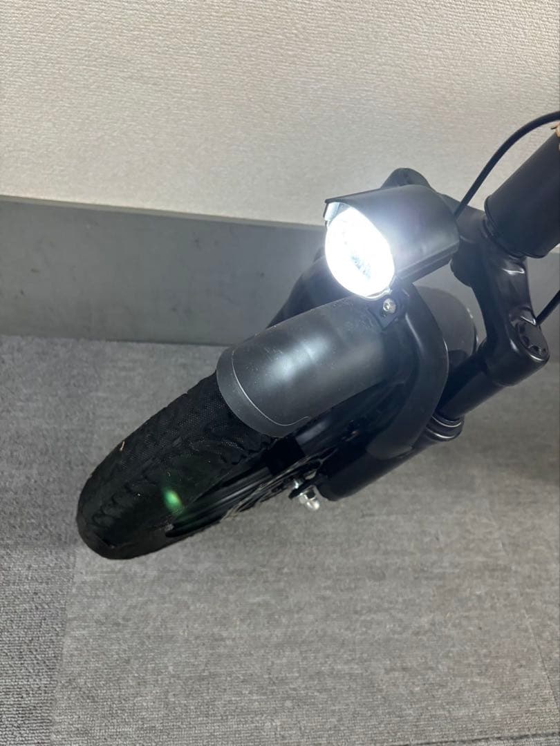 送料込み/新品/ハイスペック/折りたたみ/電動アシスト自転車/黒