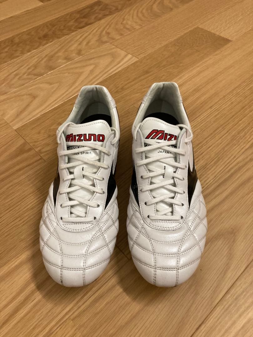 【美品・新モデル】ミズノ　モレリア2japan 26.5 mizuno