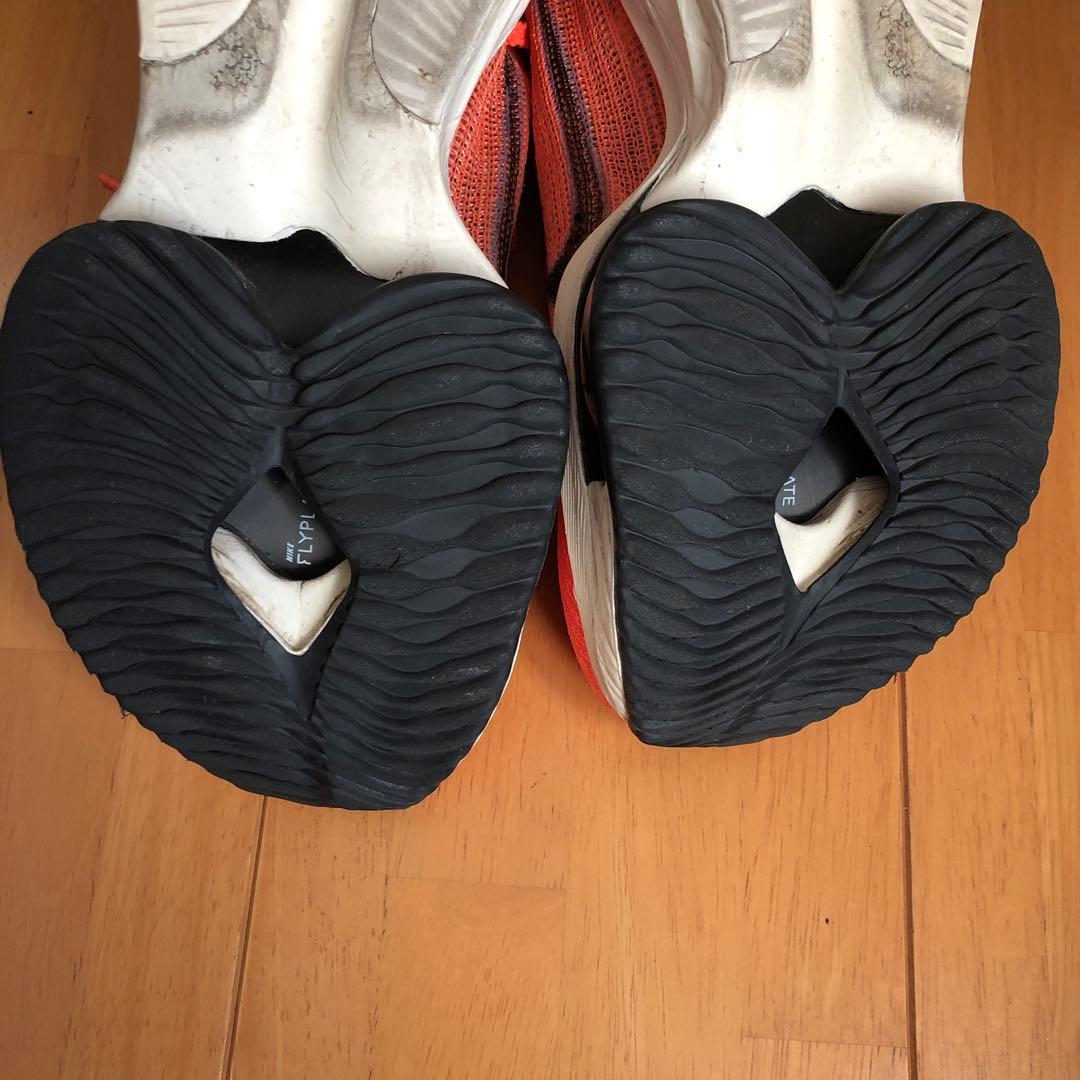 美品！　NIKE AIR ZOOM ALPHAFLY NEXT% 25㎝