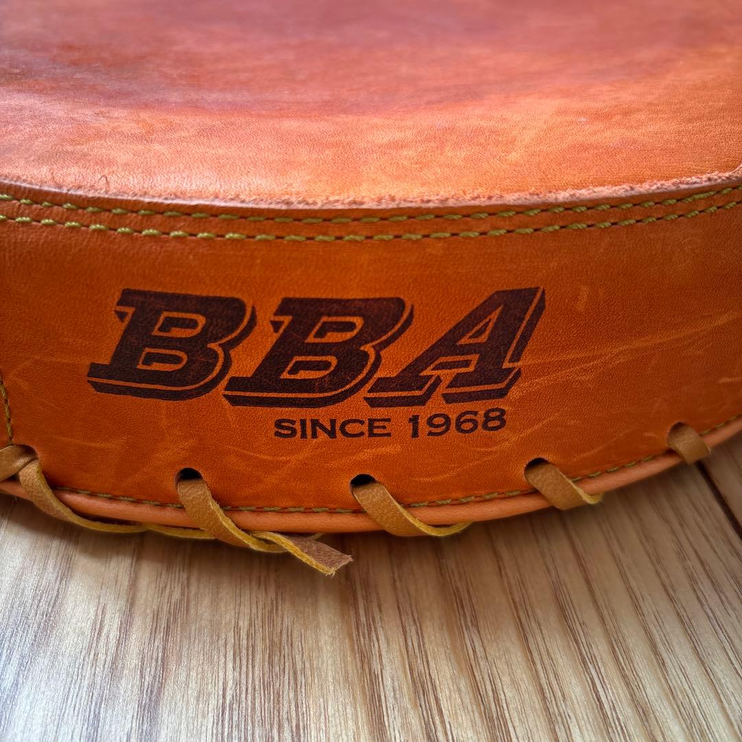 BBA グラブ叩き台