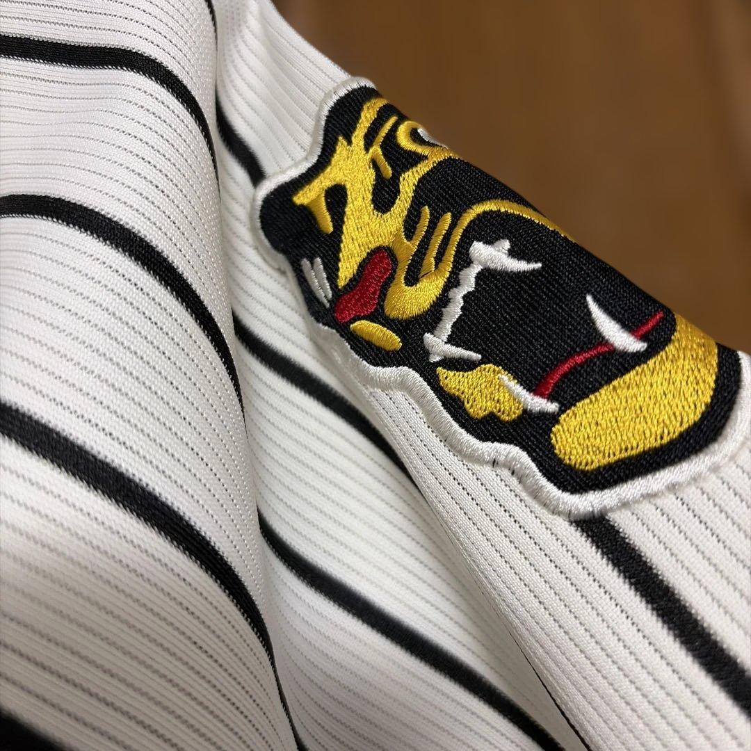 阪神タイガース　ユニフォーム　Tigers LIN 31 番Lサイズ　美品