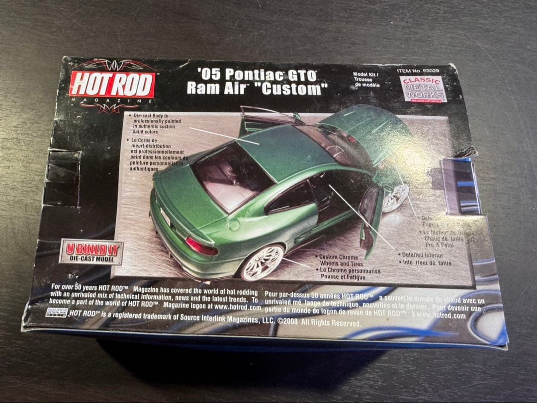 SA726 ポンティアックGTO 1:24 スケールモデルキット 新品未開封