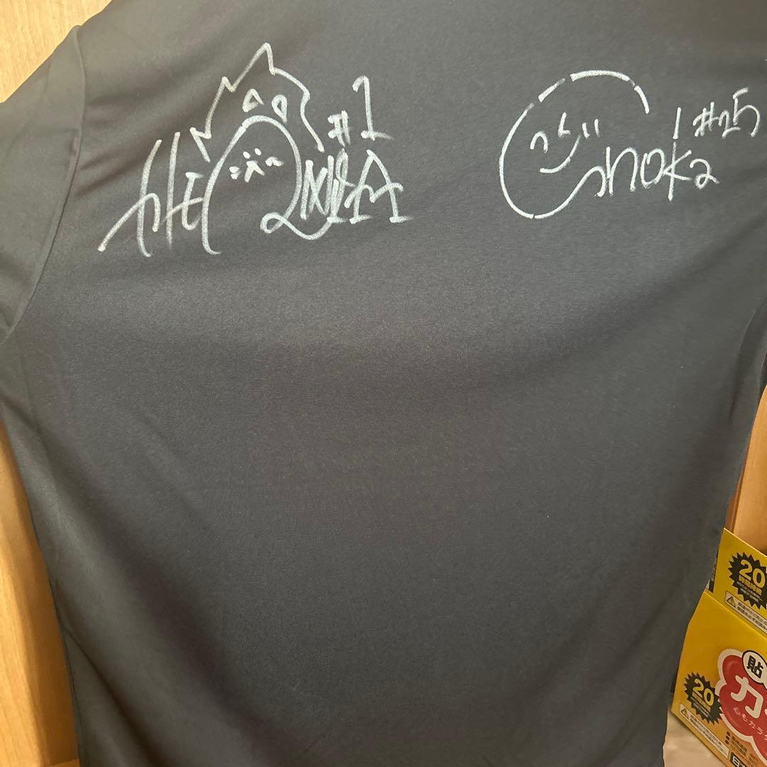 [直筆]サイン入りニヤリTシャツ