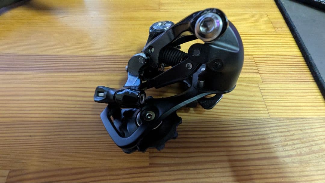 休日セール！Shimano 105 シフターとディレイラーセット