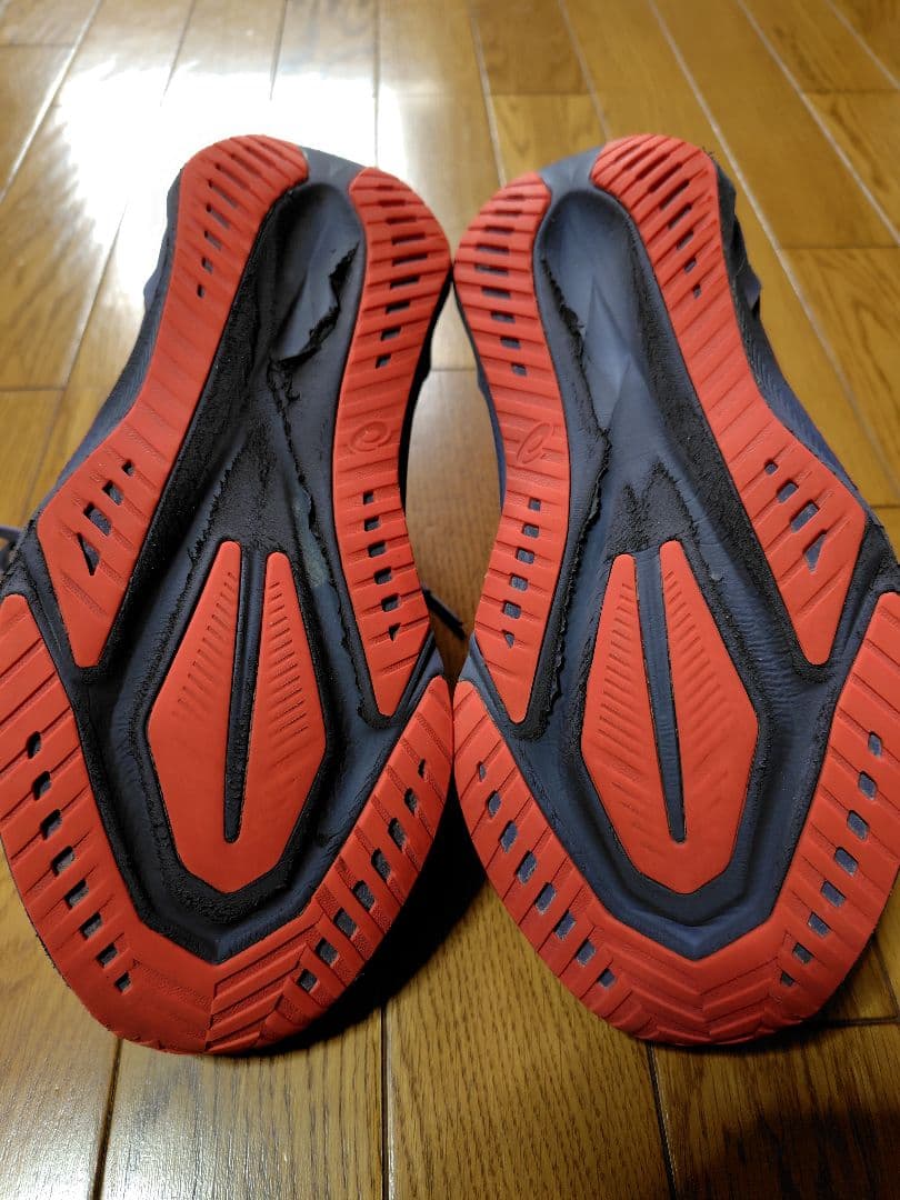 asics NOVABLAST 5 パープル　26.5cm