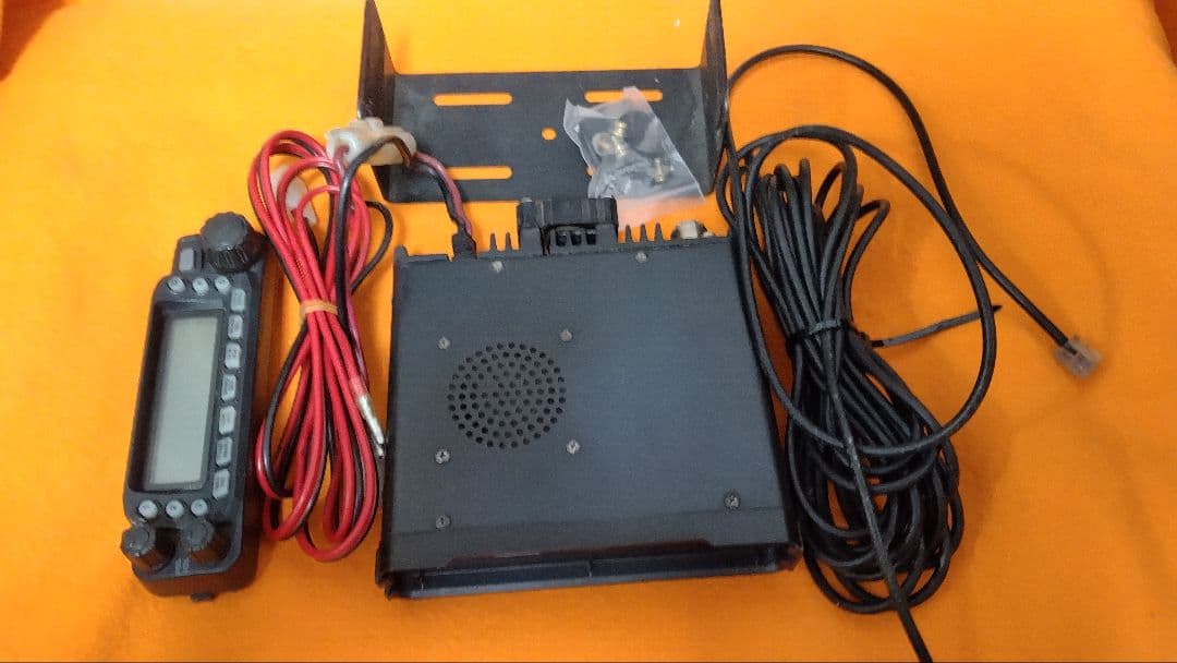 STANDARD FT-7800H VHF/UHFトランシーバー