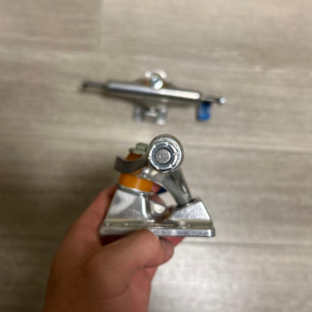 スケートボード INDEPENDENT 144 Polished Mid Trucks