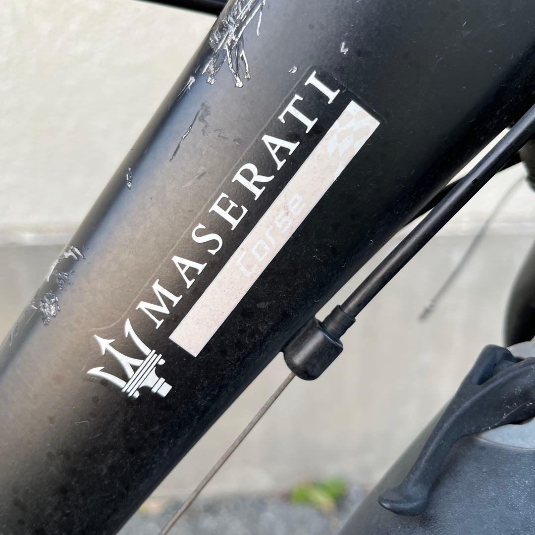 大阪　クロスバイク　マセラティMASERATI 21段変速