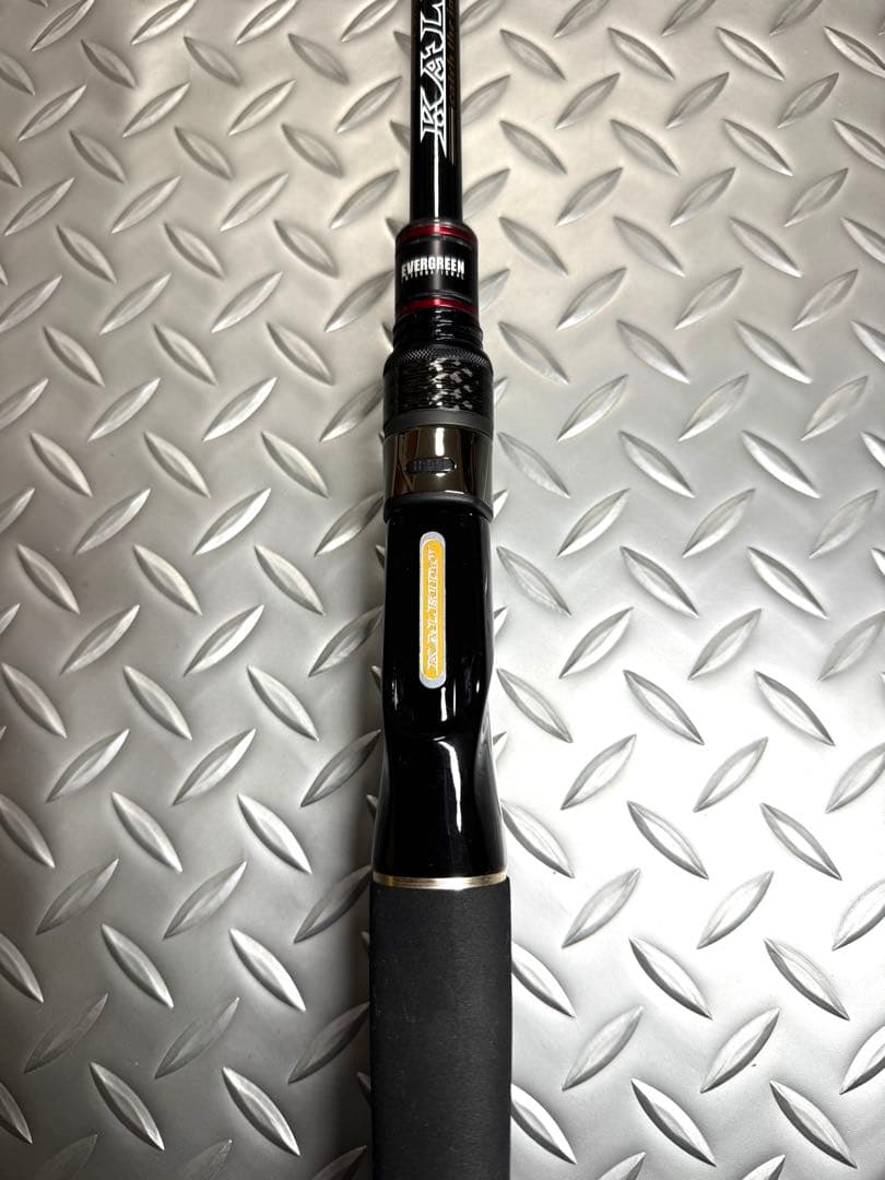 カレイド　インスピラーレ　☆美品☆　　　　クーガーエリート7 GT