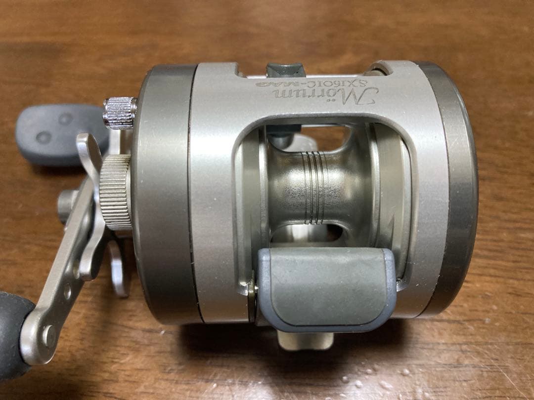 アブ　モラムSX1601Cマグ　実釣メイン機