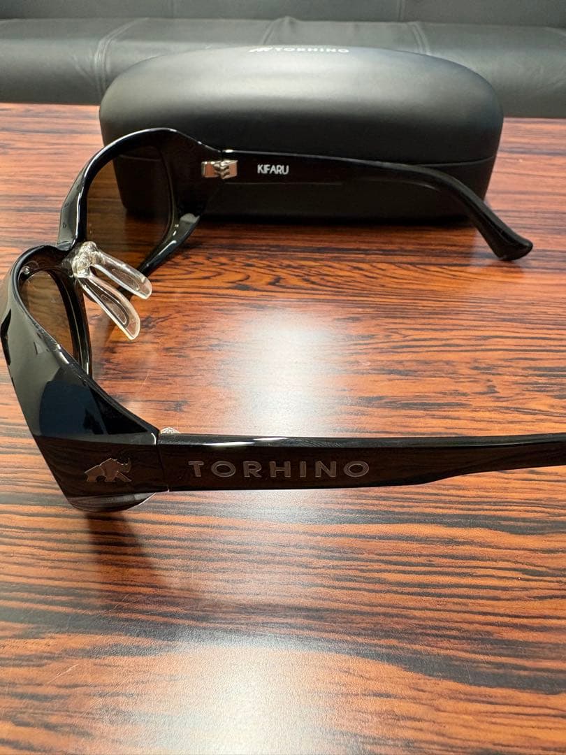 TORHINO KFARU 偏光サングラス ケース付き