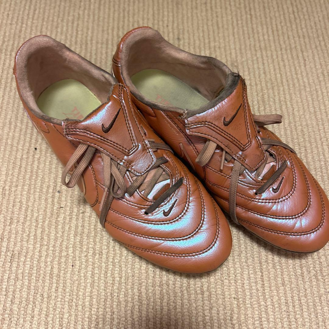 Nike ティエンポ　リゲラ　プロ　LE
