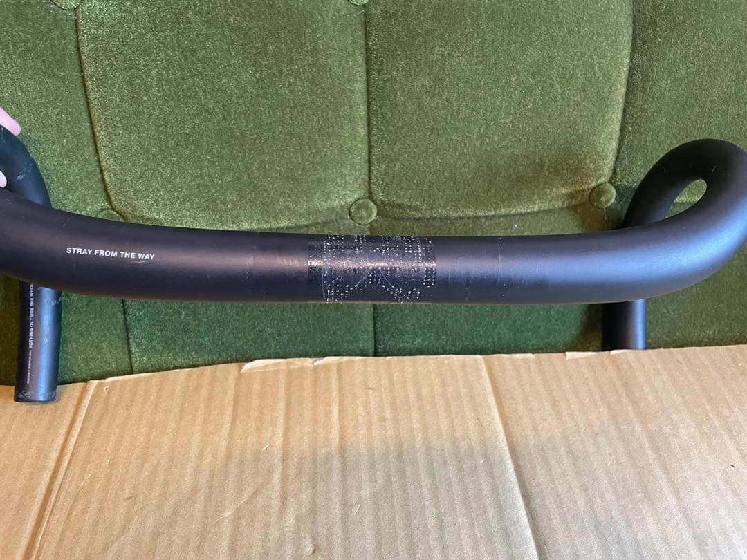 dosnoventa ドロップハンドルDSNV101 UDカーボン 400mm