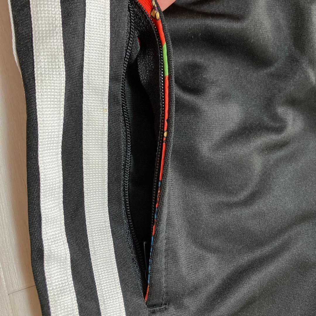 【希少】adidasブラック ジャージパンツ 3本ライン　細身