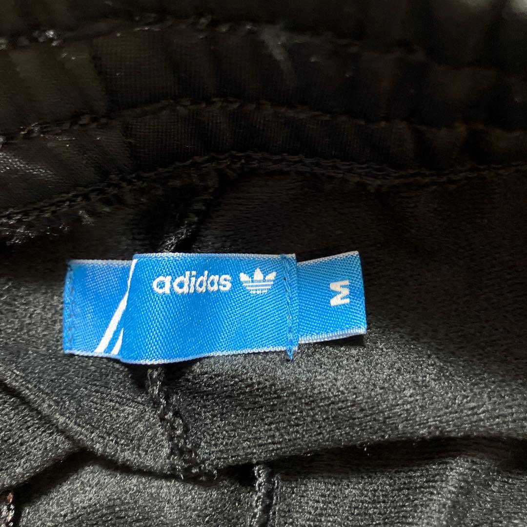【希少】adidasブラック ジャージパンツ 3本ライン　細身
