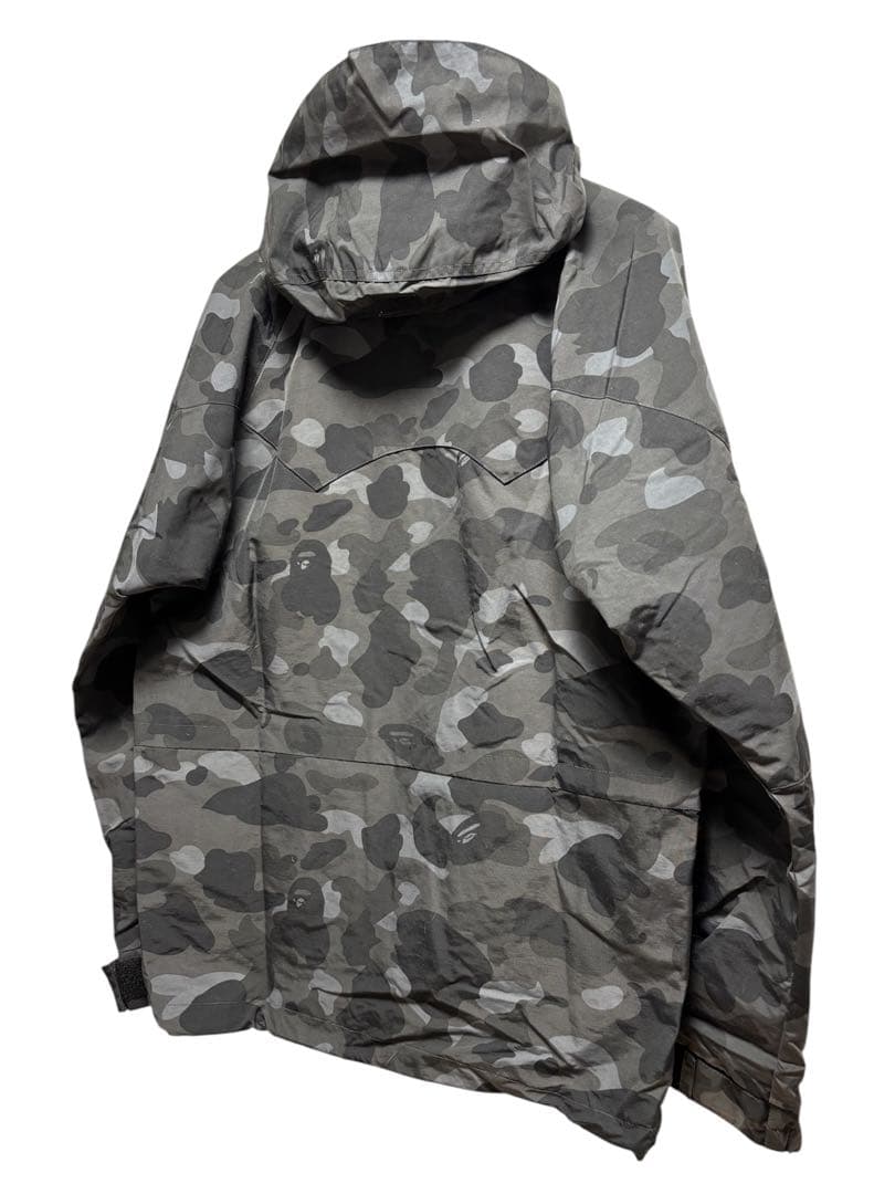 【希少】BAPE カモ柄 フード付きスノーボード ジャケット S ウェア 迷彩