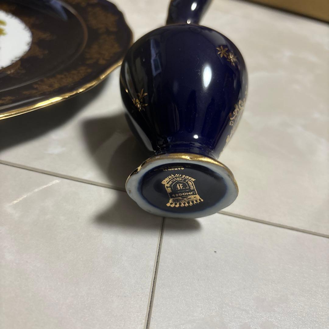お皿　食器　LIMOGES CASTEL 水指し　一輪挿し