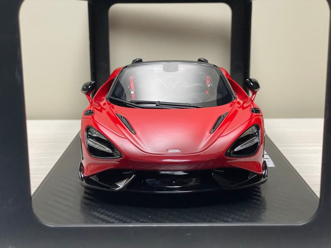 GT Spirit 1/18 マクラーレン 765LT スパイダー(レッド)