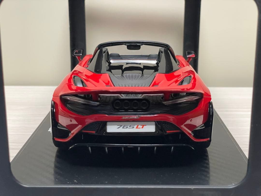 GT Spirit 1/18 マクラーレン 765LT スパイダー(レッド)