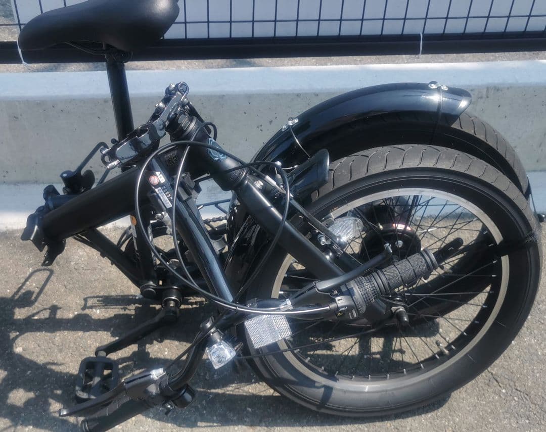 折りたたみ自転車　ミニベロ