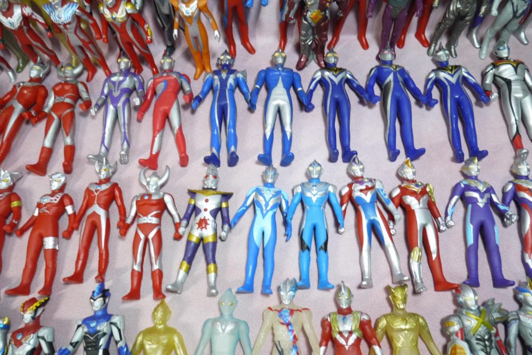 ウルトラヒーローシリーズ　800サイズ　500サイズ　ソフビ102体