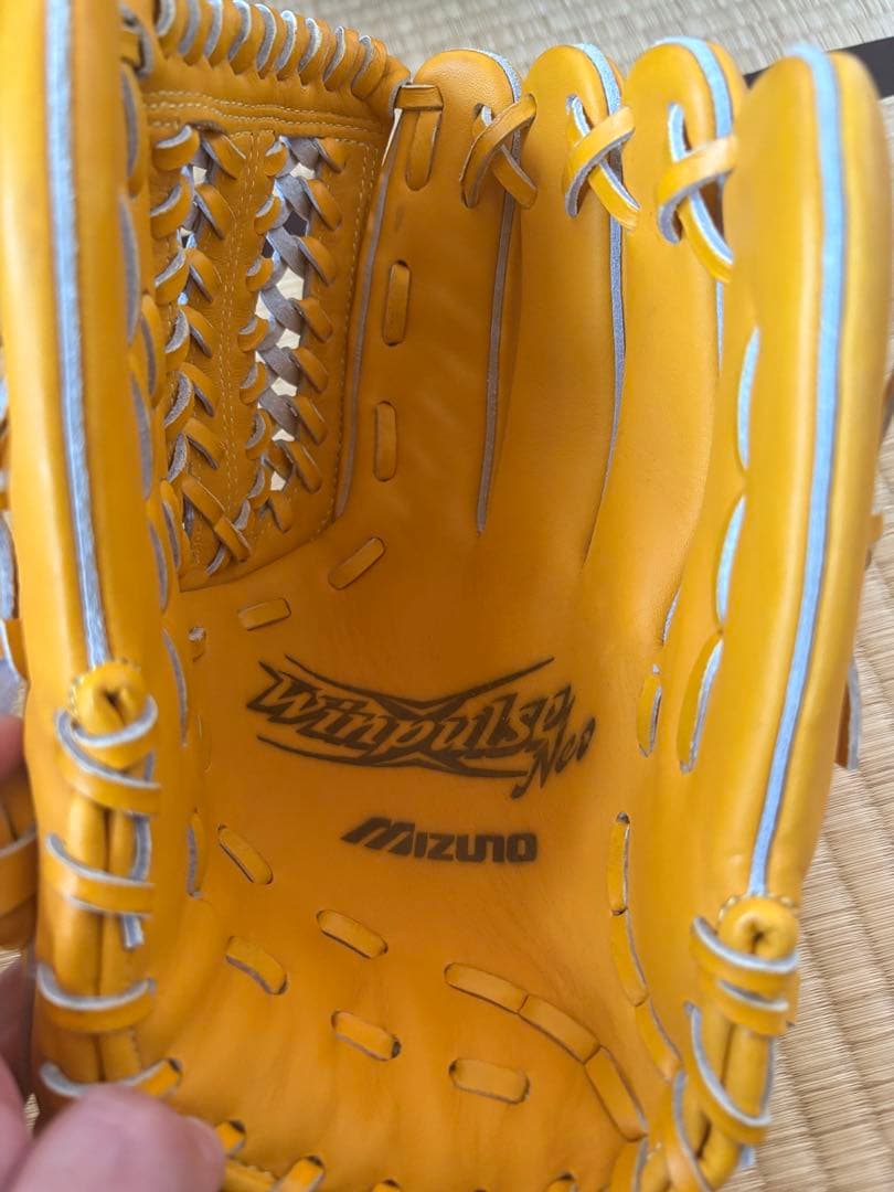 Mizuno Whiplash Neo 軟式グローブ イエロー
