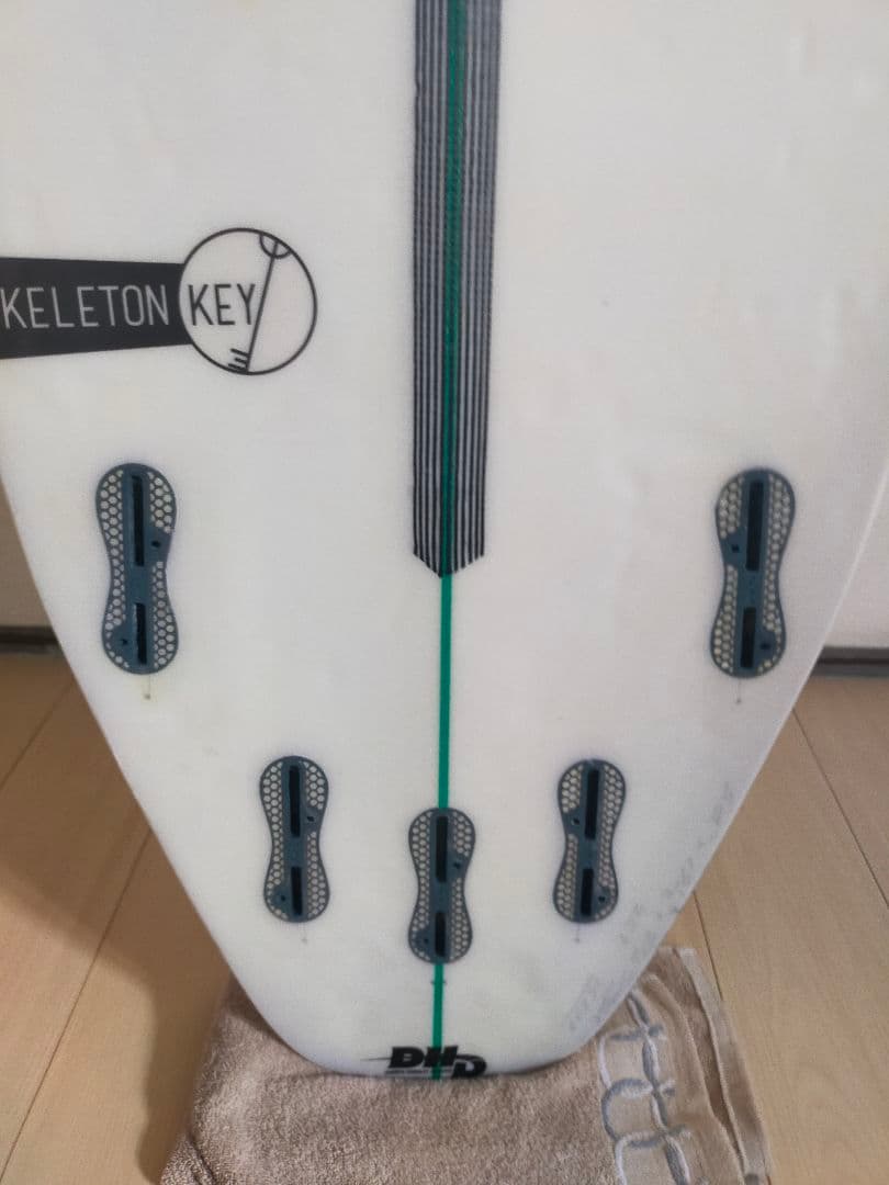 DHD スケルトンキー MF サーフボード