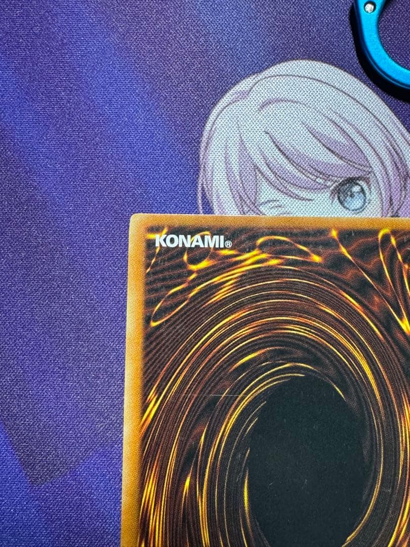 遊戯王　英語版　ライトロードマジシャンライラ　レリーフ
