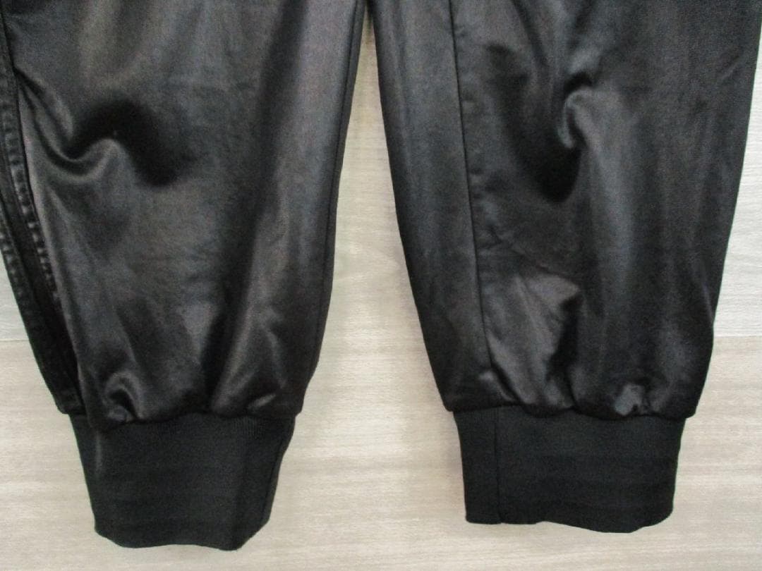 adidasアディダスオリジナルス＜CHILE62トラックパンツ＞MP1442s