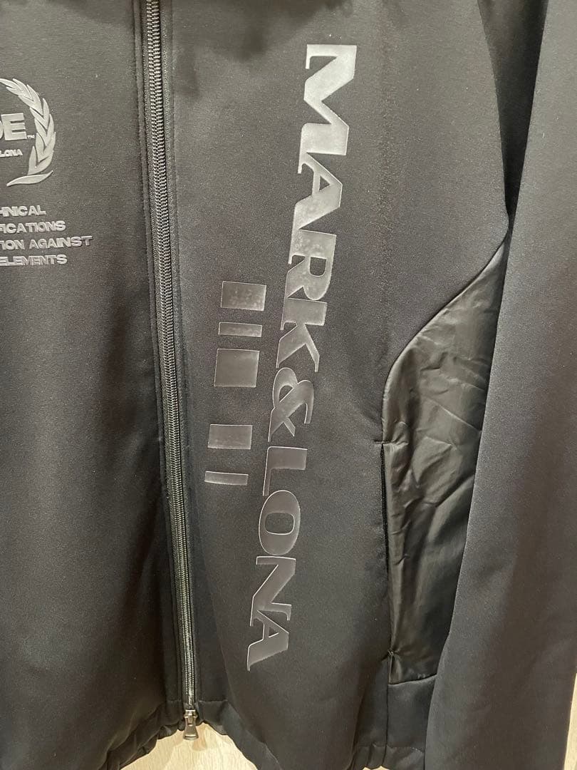 MARK&LONA CODE フーディートップ ブラック サイズM