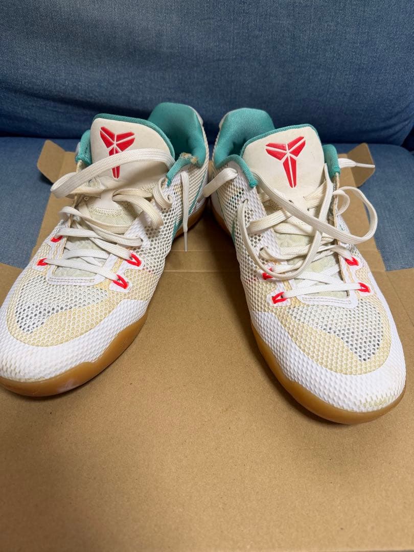 Kobe 11 コービー11 バスケットシューズ ホワイト/ターコイズ