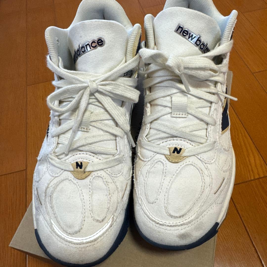 New Balance バスケットボールシューズ ホワイト/ネイビー