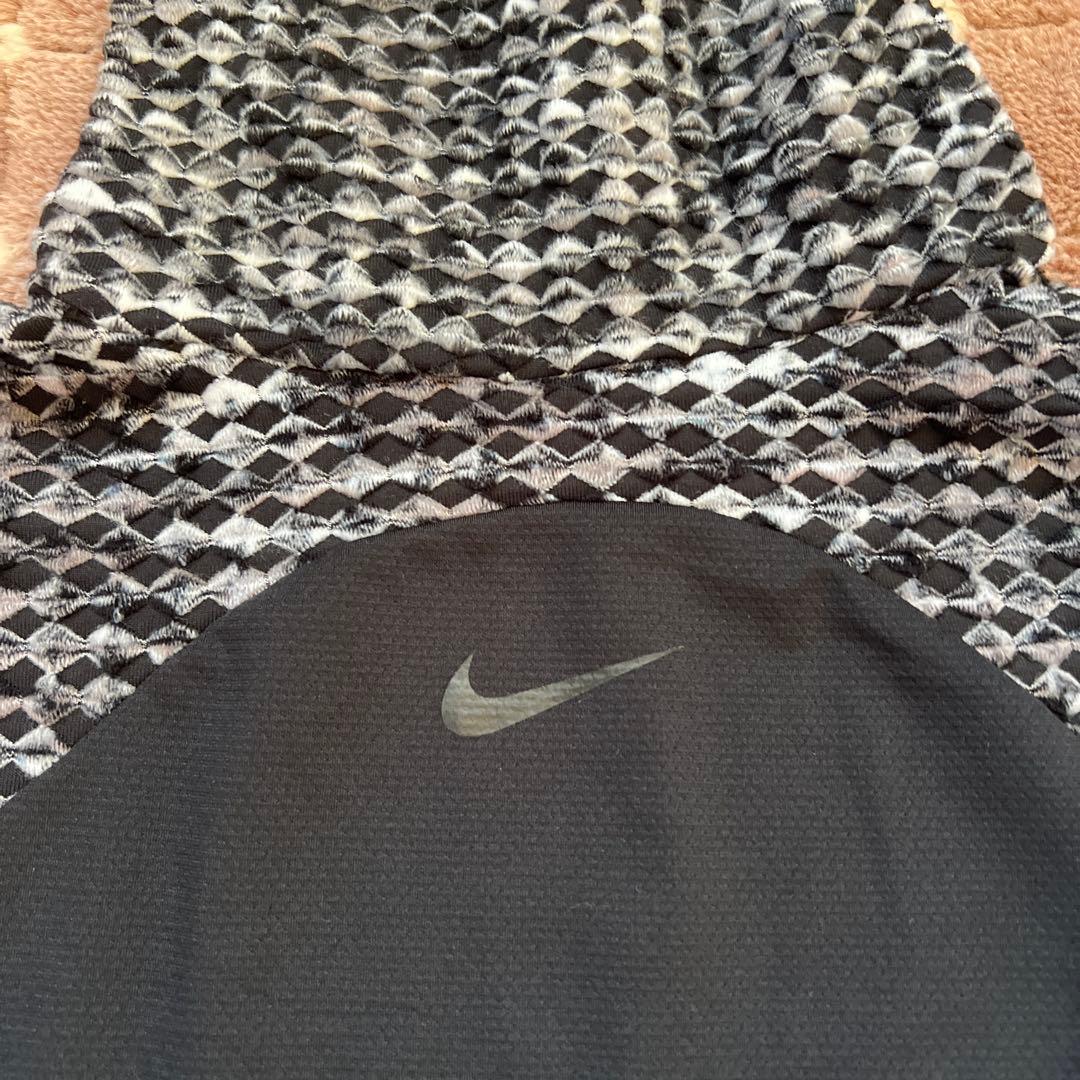 ナイキ　プロ　nike pro hyperwarm セットアップ　トレーニング