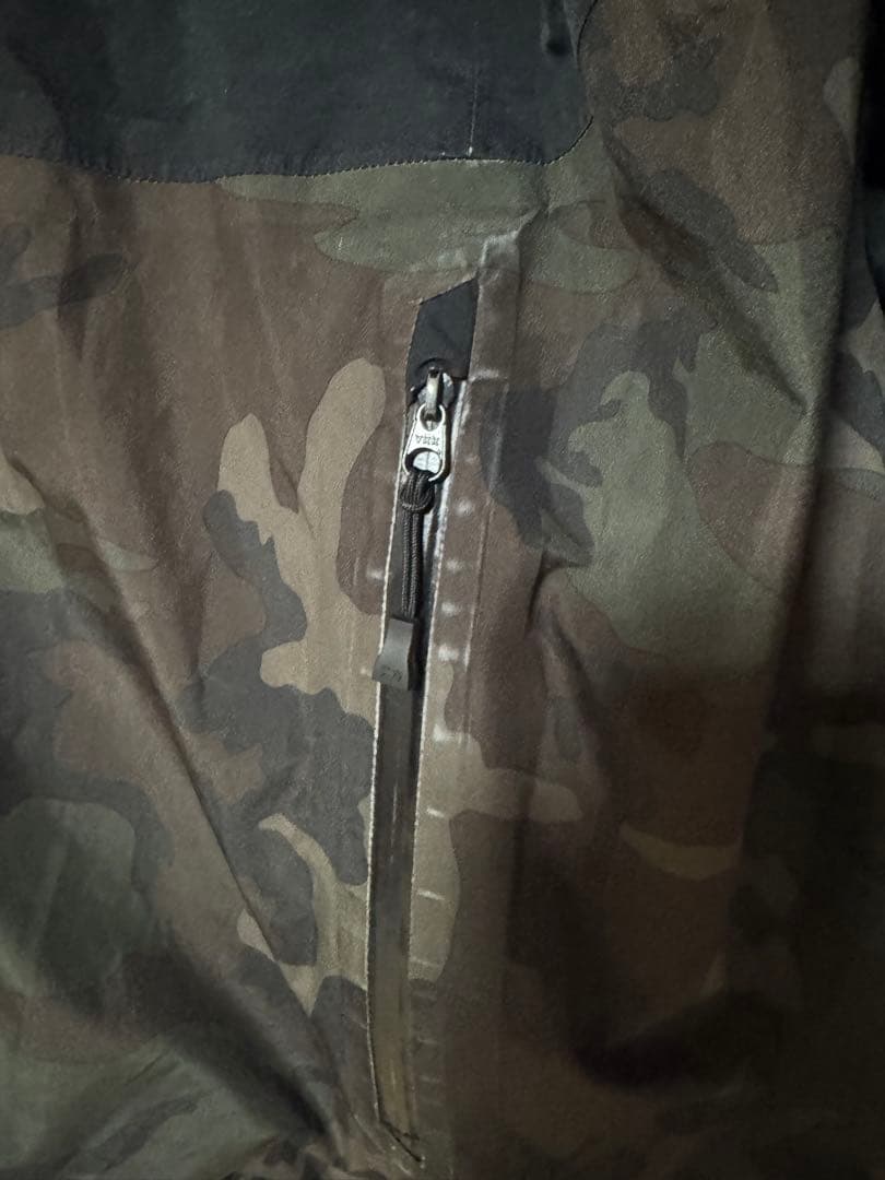 DAIWA GORE-TEX 防寒着　ウインタースーツ DW-1923 XL