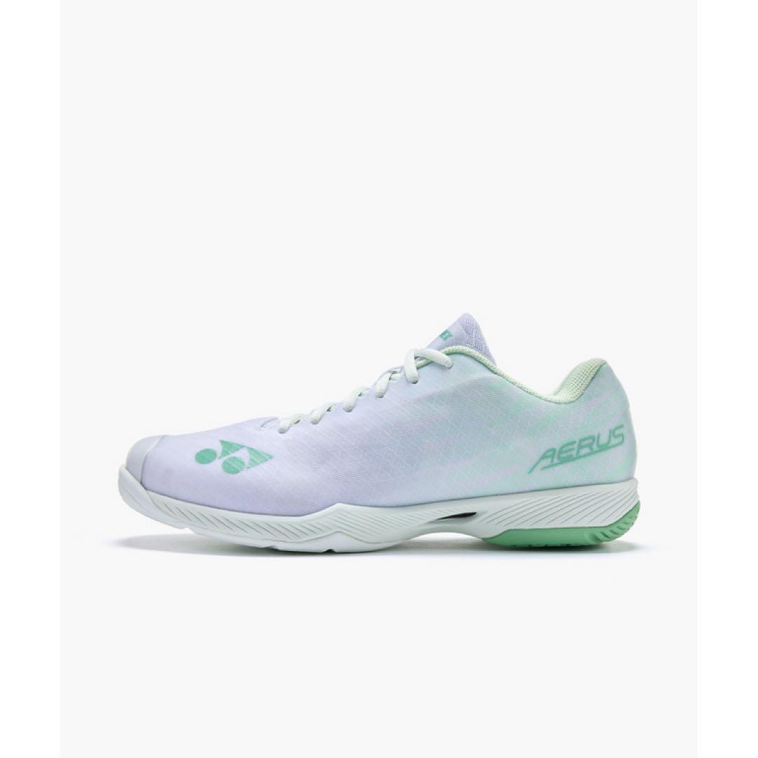 24.5㎝　エアラスワイド　新品未使用　YONEX　バドミントン　シューズ