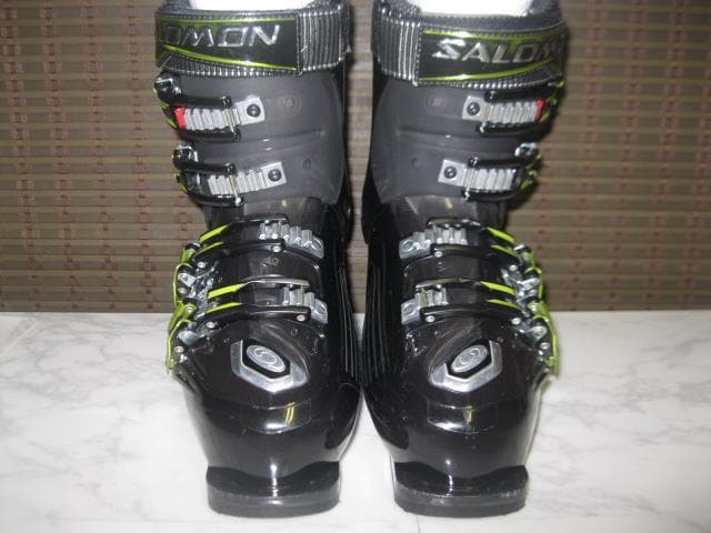 SALOMON FALCONXPCS ブーツ　１シーズン6日間使用品　２５～２５